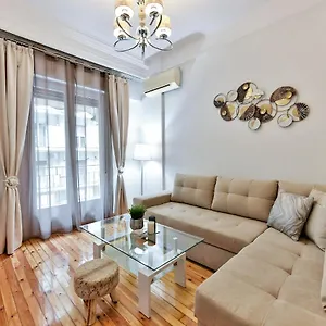 Ελέγξτε τη διαθεσιμότητα