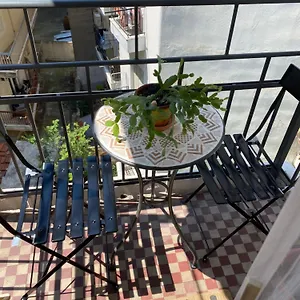 Ελέγξτε τη διαθεσιμότητα
