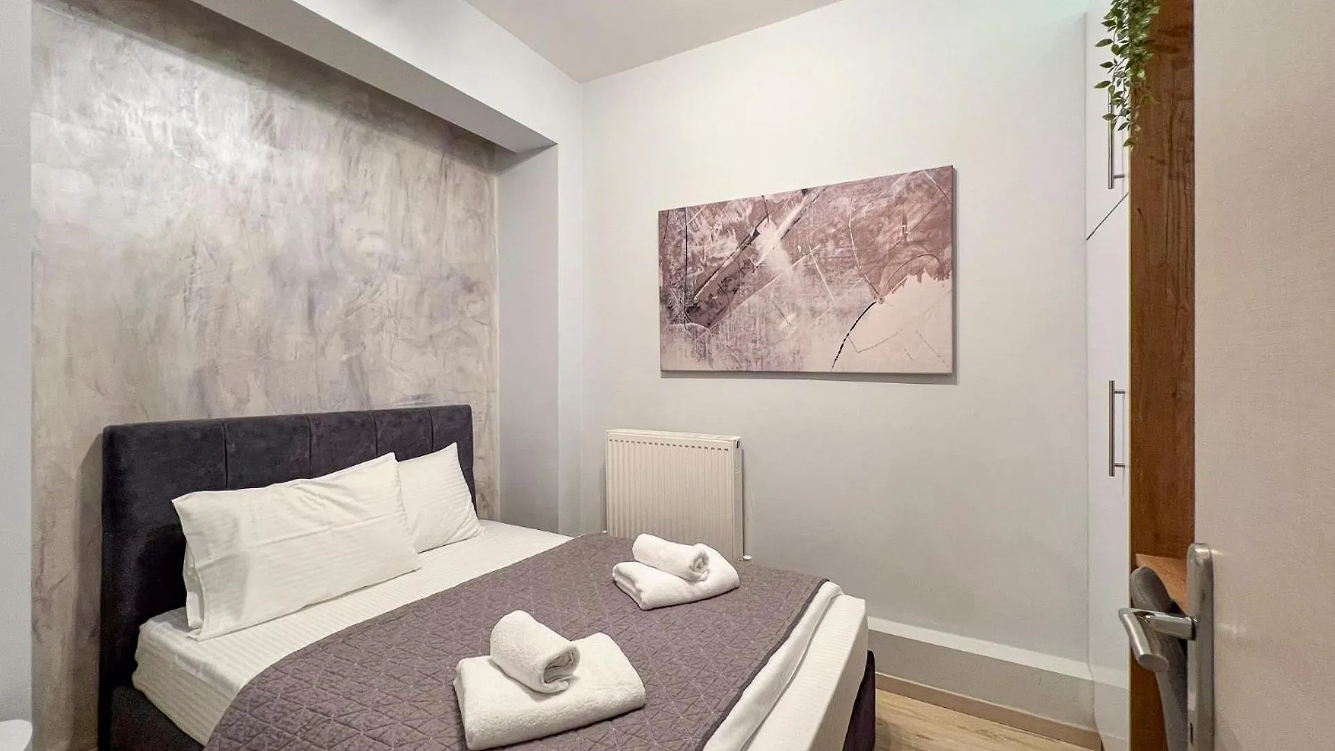 Incitybnb - Chic Suite Thessaloniki 0*,  Greece